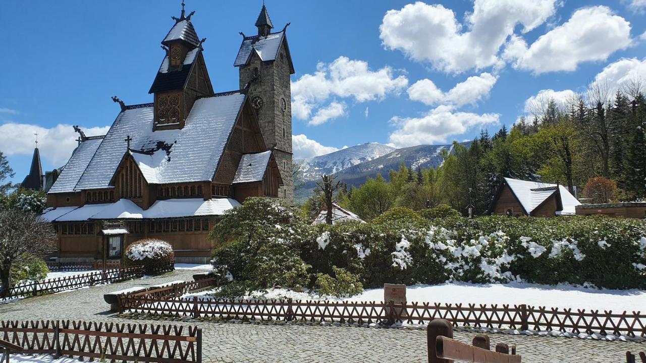 Pokoje Goscinne Przy Kosciele Wang. Karpacz Exteriér fotografie